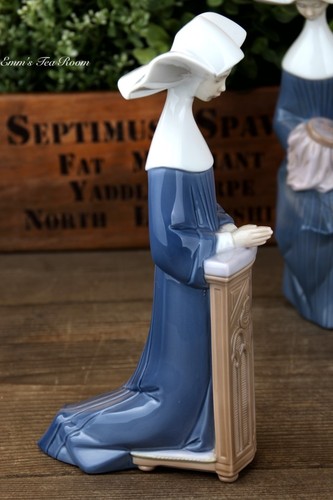 스페인도자기인형 야드로 01005502 명상 (블루) 기도하는 수녀님 장식인형,야드로,영국찻잔