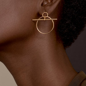 Loop earrings, small model H105117B 00,야드로,영국찻잔