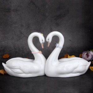스페인야드로인형 도자기인형 01006585 Endless Love Swans 영원한 사랑 백조,야드로,영국찻잔