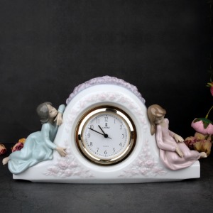 스페인도자기인형 야드로 제작 01005776 Two Sisters Clock 두 자매 앤틱 탁상시계,야드로,영국찻잔